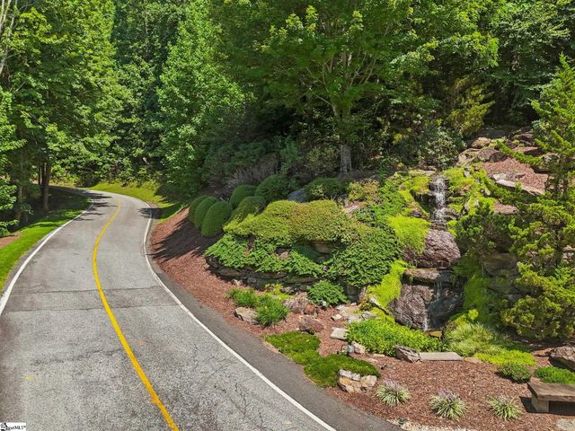 1394 Mountain Summit Road, Travelers Rest, SC 29690
