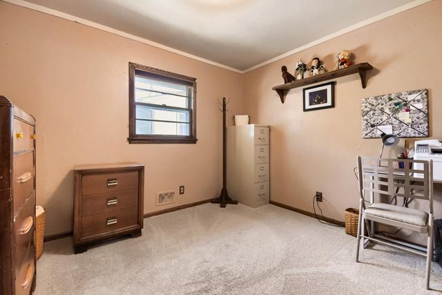 512 9th Avenue S, South Saint Paul, MN 55075