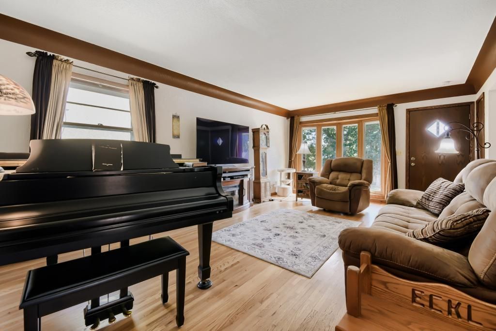 512 9th Avenue S, South Saint Paul, MN 55075 — photo 5