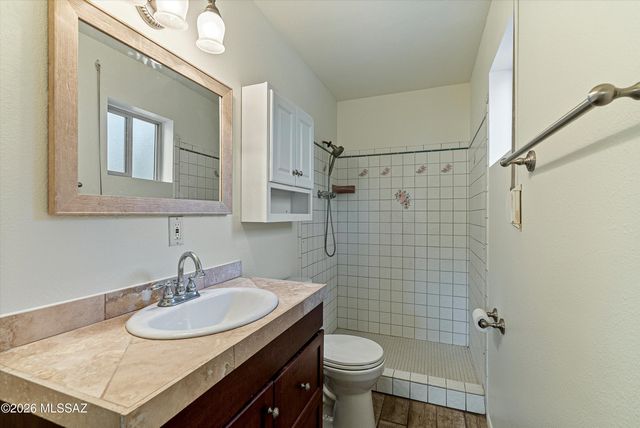 820 W Linda Vista Road, Oracle, AZ 85623