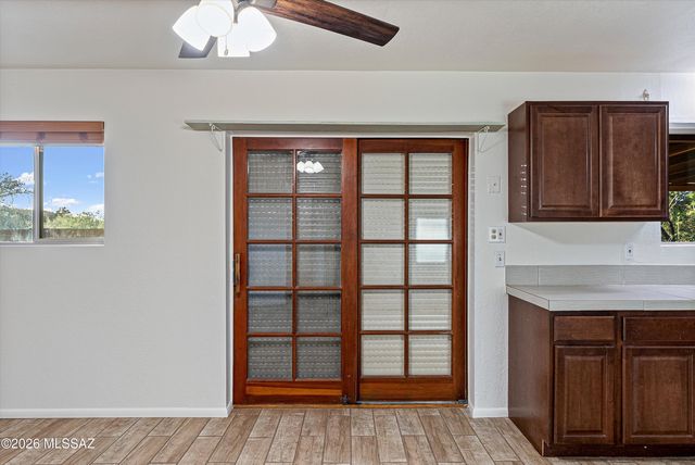 820 W Linda Vista Road, Oracle, AZ 85623