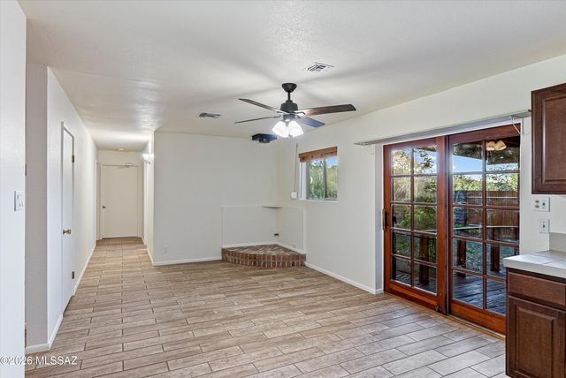820 W Linda Vista Road, Oracle, AZ 85623