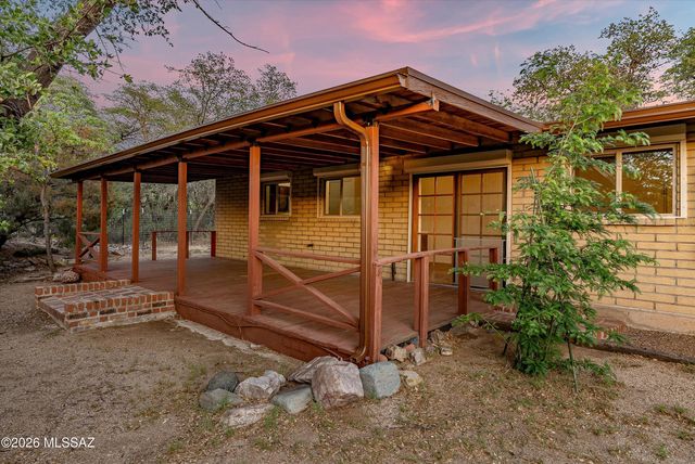 820 W Linda Vista Road, Oracle, AZ 85623