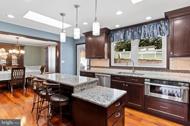 313 INDIAN CREEK DR, Mechanicsburg, PA 17050