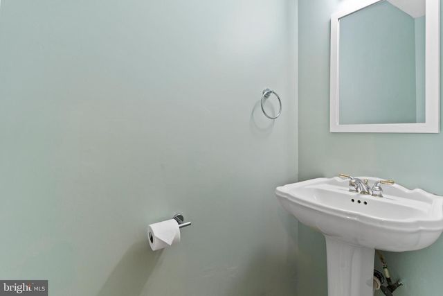 313 INDIAN CREEK DR, Mechanicsburg, PA 17050