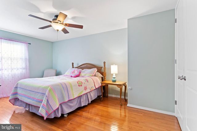 313 INDIAN CREEK DR, Mechanicsburg, PA 17050