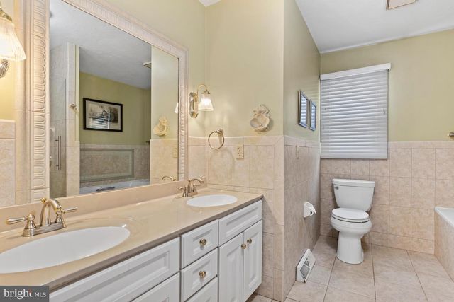 313 INDIAN CREEK DR, Mechanicsburg, PA 17050