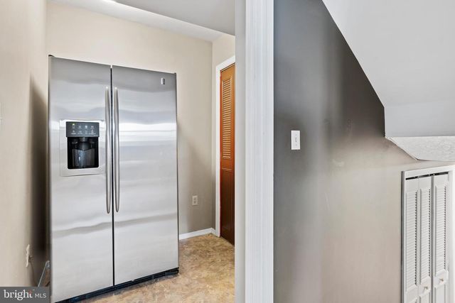 313 INDIAN CREEK DR, Mechanicsburg, PA 17050