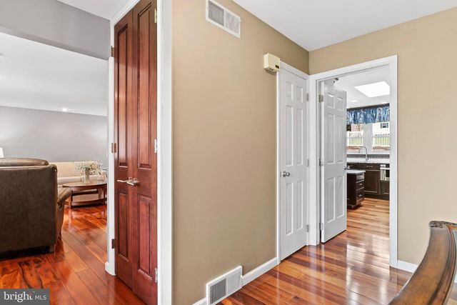 313 INDIAN CREEK DR, Mechanicsburg, PA 17050