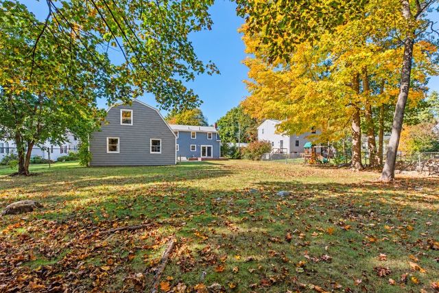 19 Alden St, Mansfield, MA 02048
