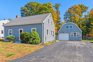 19 Alden St, Mansfield, MA 02048