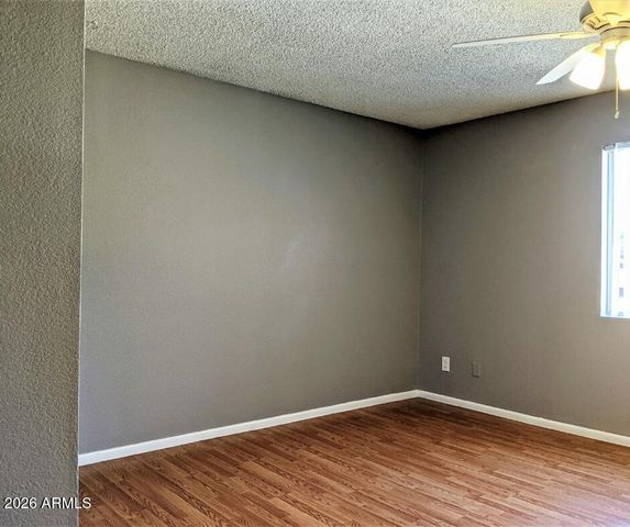 4608 W MARYLAND Avenue 203, Glendale, AZ 85301
