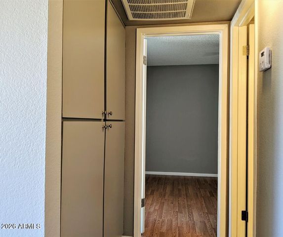 4608 W MARYLAND Avenue 203, Glendale, AZ 85301