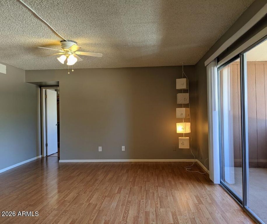 4608 W MARYLAND Avenue 203, Glendale, AZ 85301