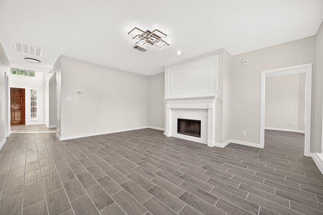 14827 Mesa Vista Drive, Houston, TX 77083