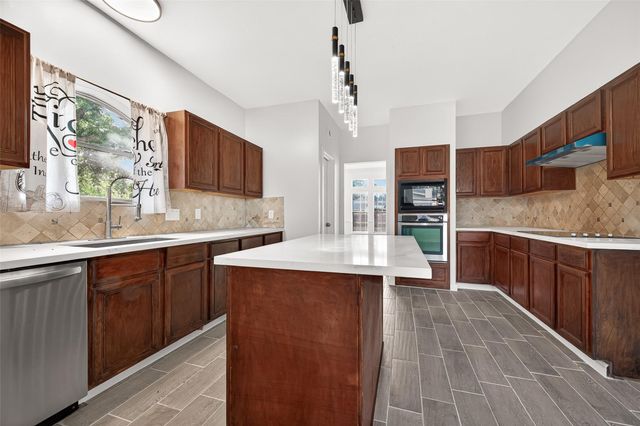 14827 Mesa Vista Drive, Houston, TX 77083