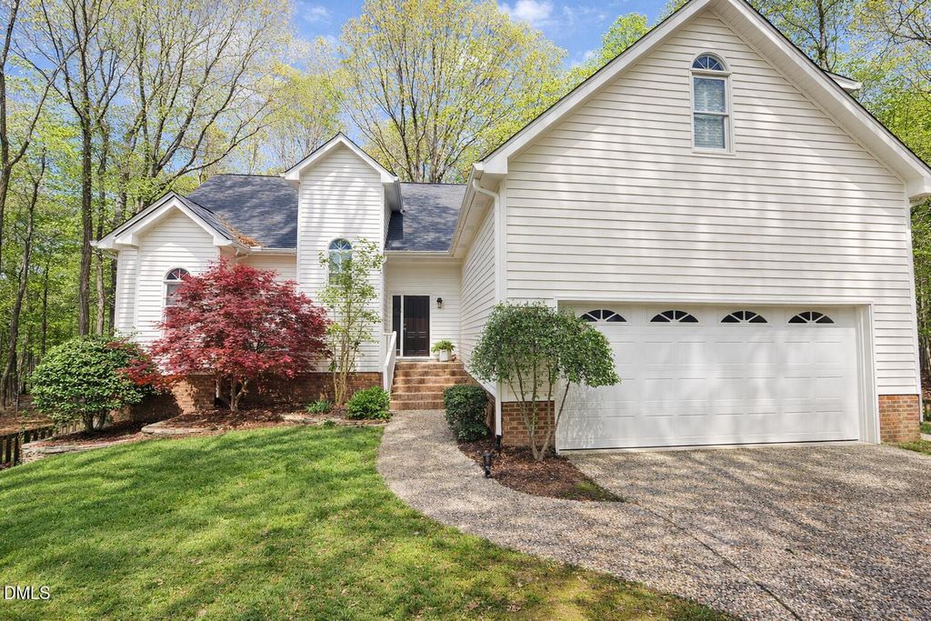 2009 Raccoon Run, Clayton, NC 27527