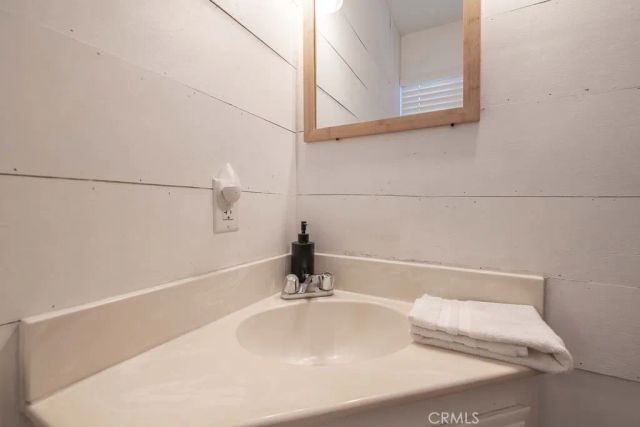 721 Bear Mountain Road, Big Bear City, CA 92314