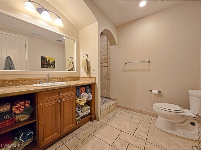 25 Via Visione 104, Henderson, NV 89011