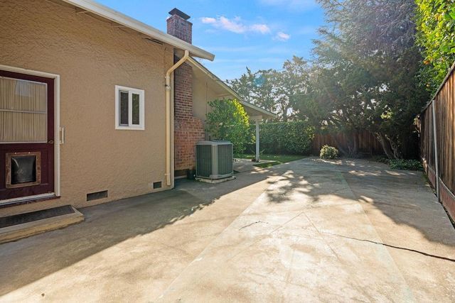 5212 Country Lane, San Jose, CA 95129