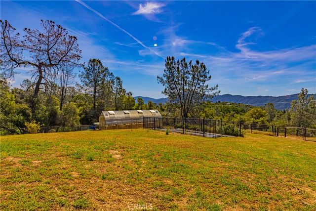 43980 Highway 49, Ahwahnee, CA 93601