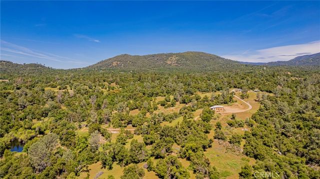 43980 Highway 49, Ahwahnee, CA 93601