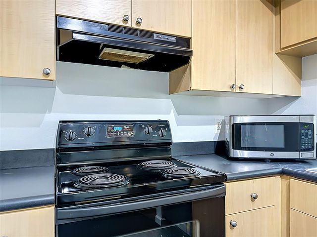 322 E CENTRAL BOULEVARD 815, Orlando, FL 32801