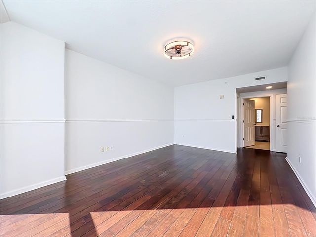 322 E CENTRAL BOULEVARD 815, Orlando, FL 32801
