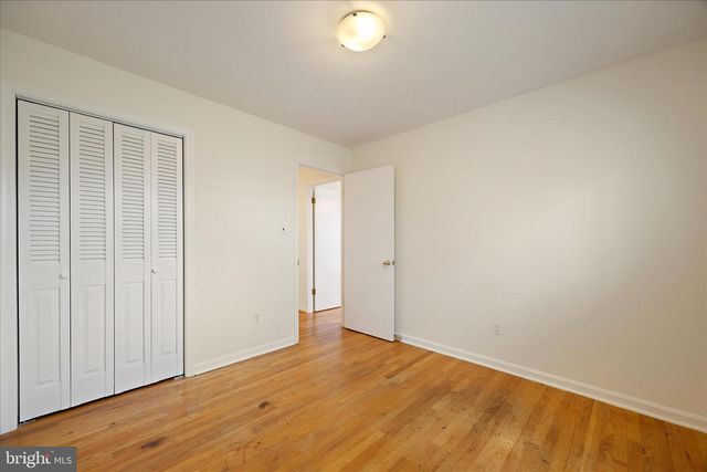 14103 CHADWICK LN, Rockville, MD 20853