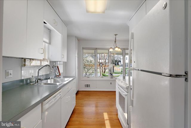 14103 CHADWICK LN, Rockville, MD 20853