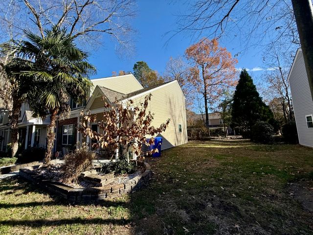 8105 Shadow Oak Drive, North Charleston, SC 29406