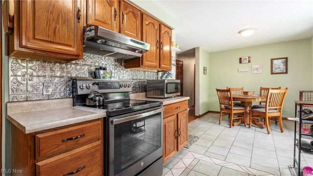 3545 Dillon Falls Rd, Zanesville, OH 43701