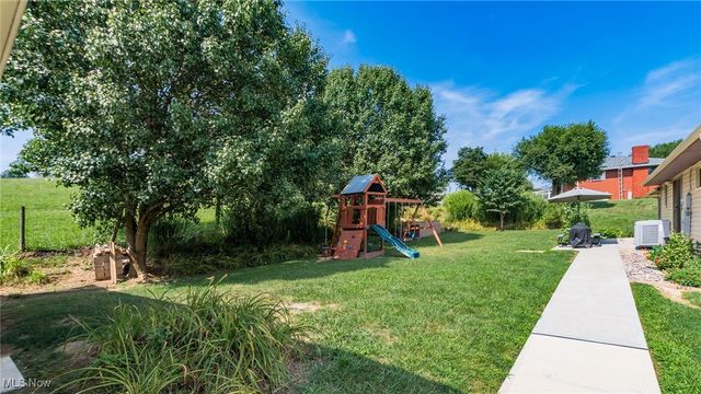 3545 Dillon Falls Rd, Zanesville, OH 43701
