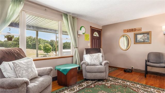 3545 Dillon Falls Rd, Zanesville, OH 43701