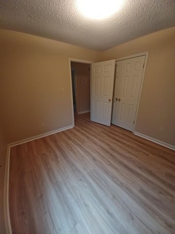 9592 CHI CHI LN, Lakeland, TN 38002