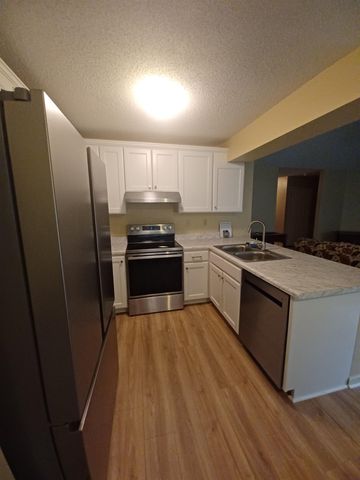9592 CHI CHI LN, Lakeland, TN 38002