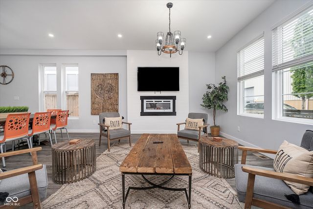 1009 Harrison Street, Indianapolis, IN 46202