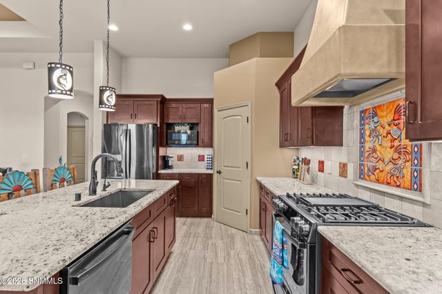 8173 Willow Bloom Circle, Las Cruces, NM 88007
