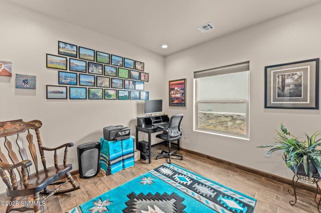 8173 Willow Bloom Circle, Las Cruces, NM 88007