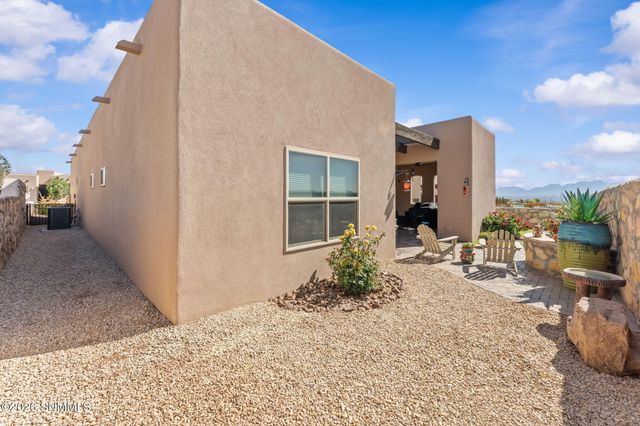 8173 Willow Bloom Circle, Las Cruces, NM 88007