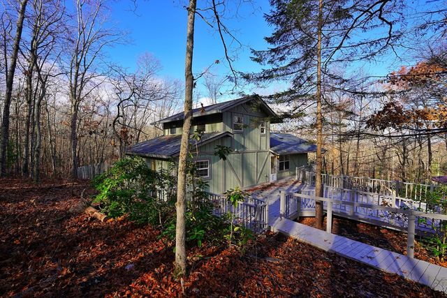 254 Mountain Woods Road, Blairsville, GA 30512