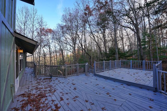 254 Mountain Woods Road, Blairsville, GA 30512