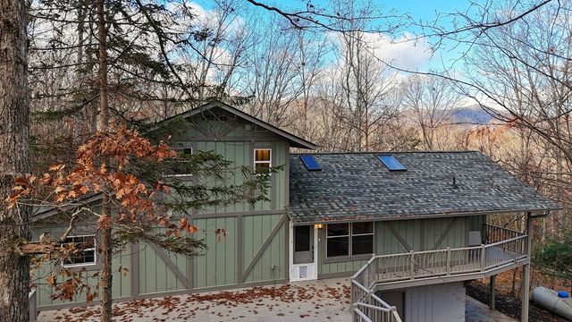 254 Mountain Woods Road, Blairsville, GA 30512