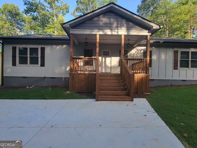 402 Loblolly Ridge, Locust Grove, GA 30248