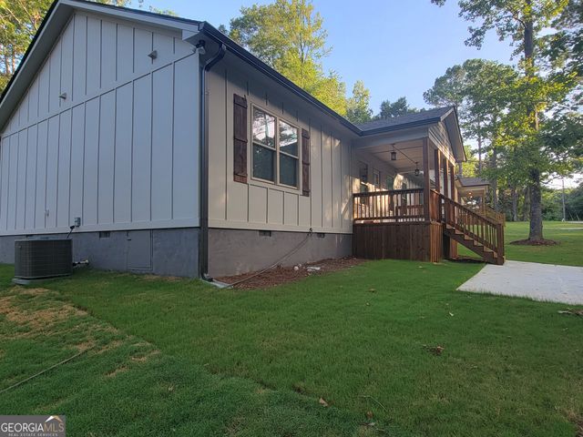 402 Loblolly Ridge, Locust Grove, GA 30248