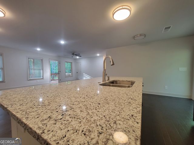 402 Loblolly Ridge, Locust Grove, GA 30248