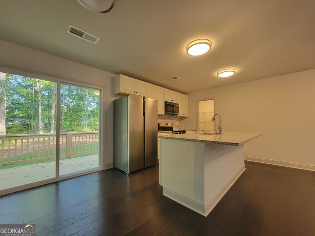 402 Loblolly Ridge, Locust Grove, GA 30248