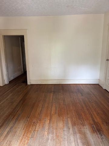 627 Holderness Street SW, Atlanta, GA 30310