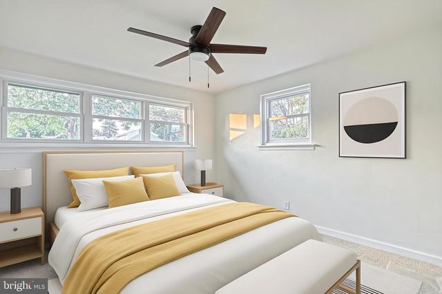 5 WILLIAM PENN DR, Camp Hill, PA 17011