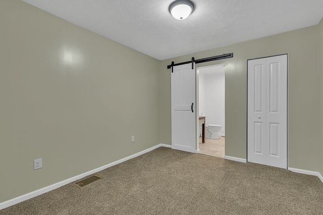 589 Pine Run Rd, New Sewickley Twp, PA 15042